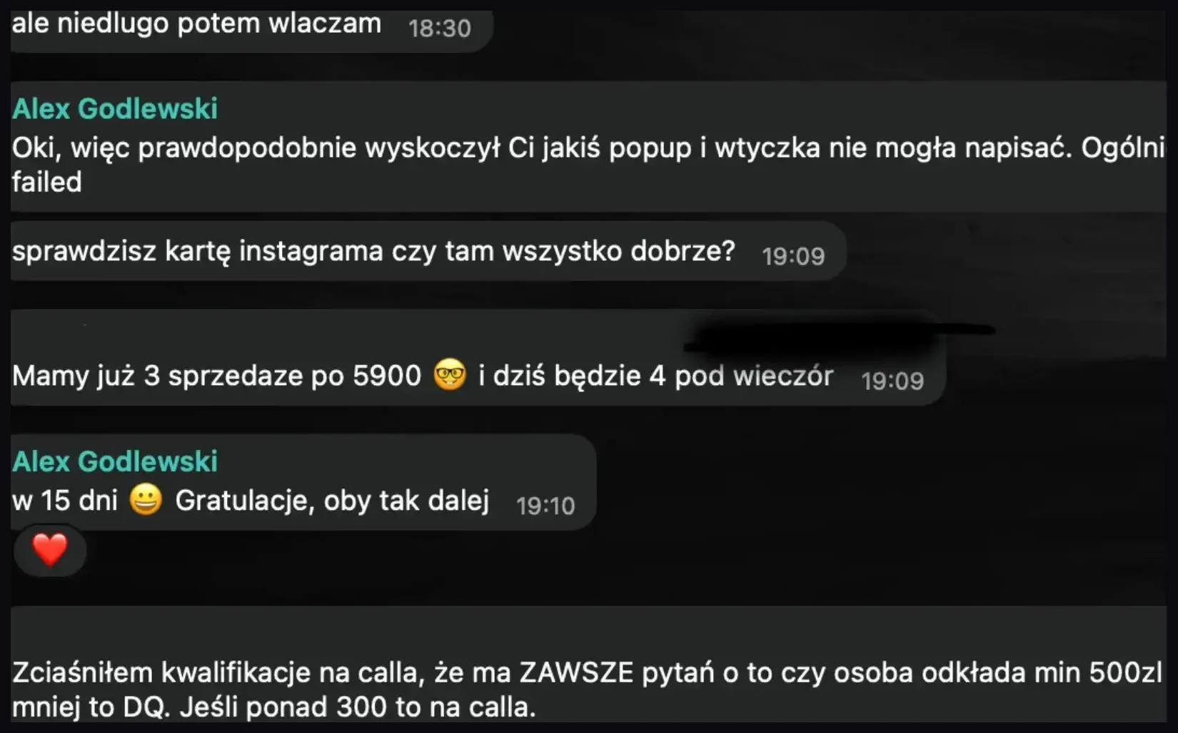 Zrzut rozmowy z informacją o trzech sprzedażach po 5 900 zł w 15 dni.